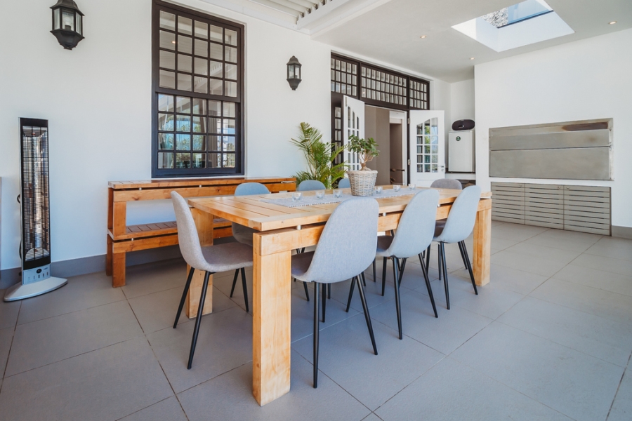 5 Bedroom Property for Sale in Glenwood Western Cape